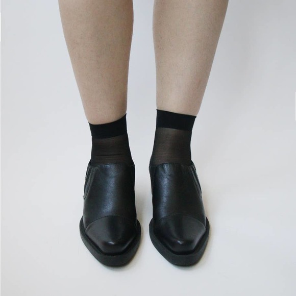 POINTED LEATHER SLIP-ON LOAFERS - Picture 2 of 10